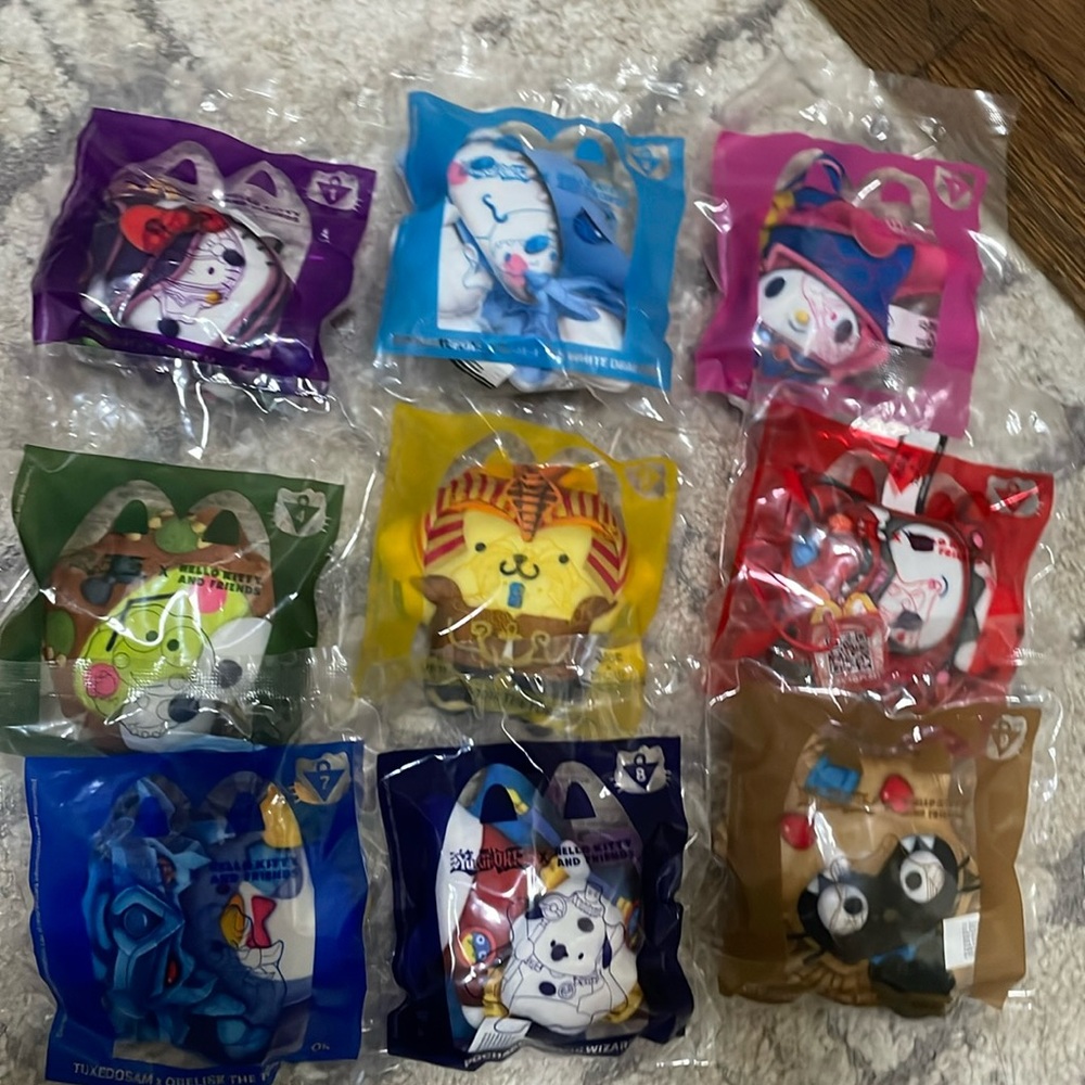 2024 McDonald’s Happy Meal hello kitty’s friends x Yu-Gi-Oh!